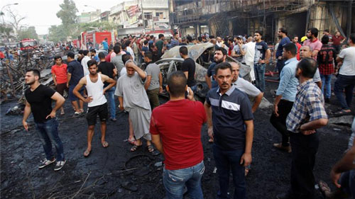 125 people killed in Iraq bomb attack
