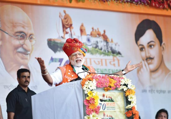 जम्मू-कश्मीर की जनता को शांति चाहिए : प्रधानमंत्री नरेंद्र मोदी