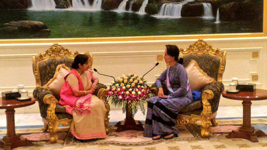 म्यानमार का लोकतंत्र मज़बूत करने में भारत सहयोग देगा : विदेशमंत्री सुषमा स्वराज