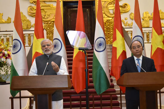 क्षेत्रीय चुनौतियों का मुकाबला करने के लिए भारत और व्हिएतनाम के बीच दृढ़ सहयोग आवश्यक : प्रधानमंत्री नरेंद्र मोदी