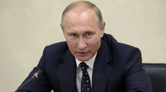 ‘आखात की अस्थिरता और युरोप में फैले आतंक के लिए अमरीका और मित्र देश ज़िम्मेदार’ : रशियन राष्ट्राध्यक्ष पुतिन