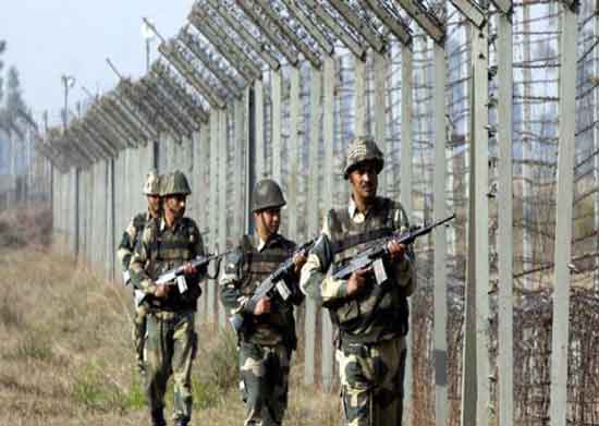 जम्मू-कश्मीर के सीमावर्ती इलाकों में कडा संघर्ष; भारत की जवाबी कार्रवाई में पाकिस्तानी सेना का कंपनी हेडक्वार्टर नेस्तनाबूद
