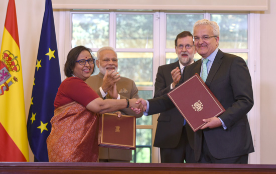 प्रधानमंत्री के स्पेन दौरे में भारत और स्पेन के बीच सात सहयोग समझौतें संपन्न