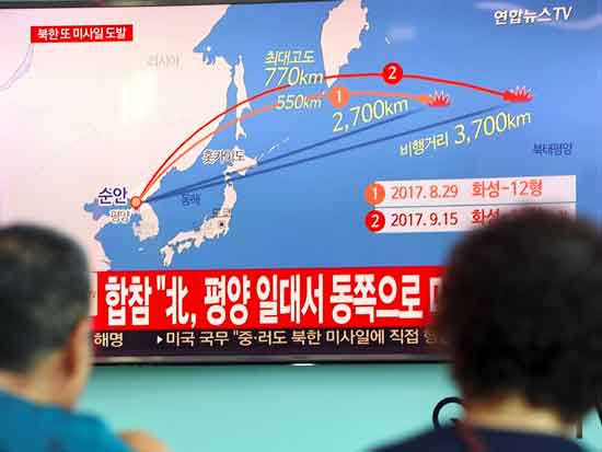 उत्तर कोरिया ने जापान के ऊपर से फिर बैलेस्टिक मिसाइल दागा