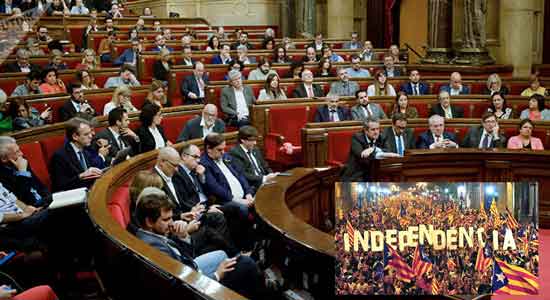 कॅटालोनिया के संसद से स्वतंत्रता की घोषणा