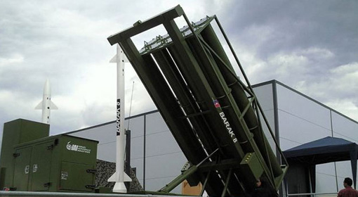 India to buy ’Barak 8’ from Israel for Indian Navy