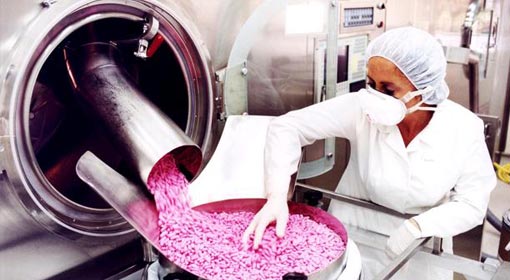 Govt. plans to lessen the dependence of Indian Pharma sector on China, by reducing related machinery/raw material imports from China.‬